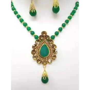Gorgeous imitation Pendant